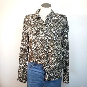 White Stag Collar Green Camo Print Button Down Long Sleeve Women's Top Size M